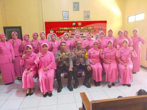 Polres Mojokerto Kota Sosialisasi Perpol Nomor 10 Tahun 2017 kepada Bhayangkari