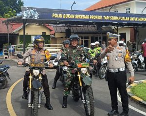 Kapolres Kota Mojokerto Pimpin Patroli Gabungan TNI-POLRI Jaga Kamtibmas Jelang Pemilu 2024