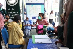 Upayakan Kenyamanan Pemudik, Polres Mojokerto Kota Bersama BNN Gelar Tes Urine