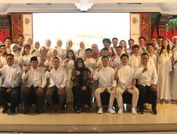 Bupati Ikfina Halal Bihalal Dengan Gus dan Yuk Kabupaten Mojokerto