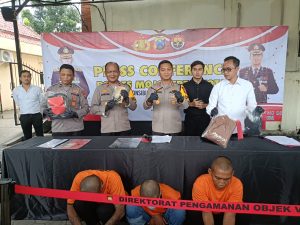 Polres Mojokerto Kota Berhasil Ringkus Tiga Residivis Maling Motor, Amankan 10 Unit