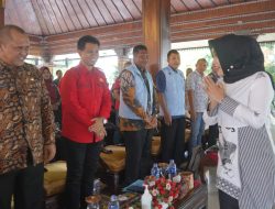 Pemkab Mojokerto Serahkan Bantuan Keuangan Rp 71,2 Miliar Untuk 156 Desa