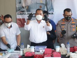 Polda Jatim Berhasil Membongkar Rumah Produksi Narkoba, Ribuan Gram Sabu dan Jutaan Butir Ekstasi Disita