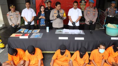 Polres Tulungagung Amankan 10 tersangka Kasus Judi Salah Seorang Diantaranya Selebgram