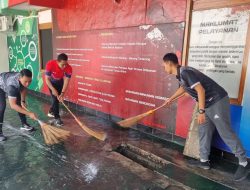 Peduli Lingkungan, Lapas Kelas IIB Jombang Kanwil Kemenkumham Jatim Laksanakan Bersih – Bersih