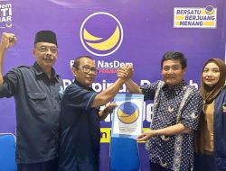 Mantap Maju Pilkada Kab Nganjuk 2024, Ir Catur Dadang Raharjo Ambil Formulir Bacabup/Bacawabup di NasDem DPD Nganjuk