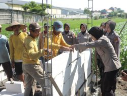 Polres Mojokerto Bangun 2 Sumur Bor Topang Irigasi Lahan Pertanian di Musim Kemarau