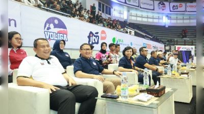 Ketua PBVSI Jatim Apresiasi Turnamen Voli Tingkat Pelajar SMA/SMK se-Jatim di DBL Arena