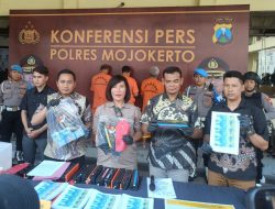Polres Mojokerto Ungkap Pembuatan Uang Palsu, Berhasil Amankan Dua Tersangka dan Upal Ratusan Juta