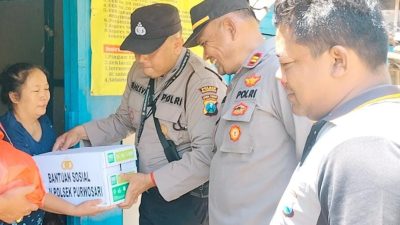 Melalui Aplikasi Matur Pak Kapolres, Warga Desa Pelem Terima Bantuan Sosial Polres Bojonegoro