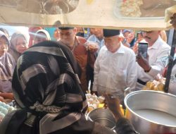 Blusukan ke Pasar Sedati Ngoro, Cabup Mojokerto Gus Barra Disambut Antusias Warga dan Pedagang