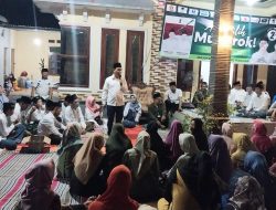 Gelar Kampanye di ‘Kandang’ Lawan, Gus Barra Disambut Antusias Ratusan Warga Desa Tampungrejo