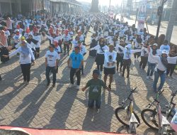 Ribuan Warga Mojokerto Ikuti Senam Sehat  Bersama Calon Bupati Mojokerto Gus Barra dan Kosgoro Jawa Timur
