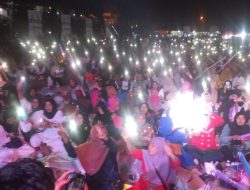 Hadiri Kampanye Tatap Muka Dialogis, Ribuan Warga Trawas Kompak Coblos Nomer 2