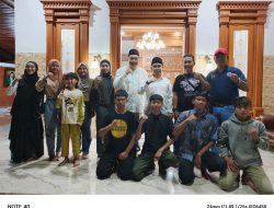 Kickboxing Mojokerto Bersilaturahmi dengan Wabup Muhammad Al Barra, Rayakan Prestasi di Kejurprov Malang