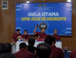 Rapat Mendadak di Lapas Mojokerto, Kalapas Ingatkan Larangan Keras Pegawai Terlibat Game dan Judi Online