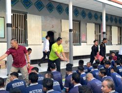 Penuh Keakraban, Kalapas Mojokerto Gelar Momen Perpisahan Bersama WBP Rutan Situbondo