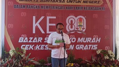 Peringati Hari Lahir Kejaksaan RI ke 80, Kejari Kabupaten Mojokerto Gelar Bazar Murah dan Cek Kesehatan Gratis Diserbu Ratusan Warga