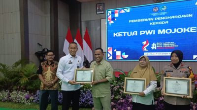 PWI Mojokerto Terima Penghargaan dari Dirjen Pemasyarakatan Kementrian Imigrasi dan Pemasyarakatan RI Atas Kontribusi Publikasi dan Pengawasan
