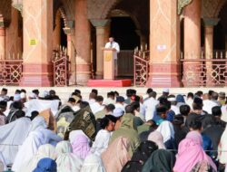 Hadapi Kekeringan dan Karhutla, Wakil Bupati Aceh Barat Ikuti Shalat Istisqa di Masjid Agung