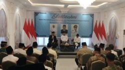 Menko Polkam RI Kunjungi Ponpes Amanatul Ummah Pacet, Tekankan Stabilitas dan Kekompakan Bangun Mojokerto