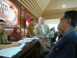 Pemkot Mojokerto Berikan Santunan untuk 294 Tukang Becak Sambut Lebaran