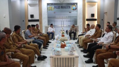 Kapolres Mojokerto Jalin Silaturahmi dengan PKD, Tampung Aspirasi Para Kades