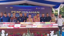 Peringati Hari Jadi ke-733, Pemkab Mojokerto dan Bea Cukai Musnahkan 11 Juta Batang Rokok Ilegal