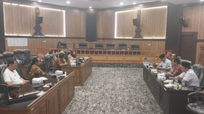 Komisi III DPRD Kota Mojokerto Gelar RDP Bersama Disporapar Bahas Evaluasi Sarana Olahraga dan Pembinaan Atlet