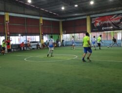 Sat Intelkam Polres Mojokerto Kota dan PWI Mojokerto Perkuat Sinergitas Lewat Laga Futsal Persahabatan