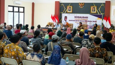 Pemkot Mojokerto Salurkan Bantuan Jamban Sehat bagi 65 Keluarga Berpenghasilan Rendah