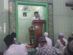 Kutbah di Masjid Nurul Huda Desa Lengkong, Gus Afif Tekankan Pentingnya Keseimbangan Hidup Dunia dan Akhirat
