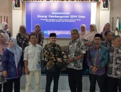Staf khusus Kemendes PDT RI Gus Afif Diskusi Pendidikan dengan Siswa SMKN 2 Mojokerto, Dorong Generasi Muda Jadi Penggerak Desa