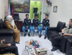 Staf khusus Kemendes PDT RI Gus Afif Apresiasi Tiga Siswa SMAN 1 Bangsal Raih Juara Nasional Bola Voli Pantai U-17