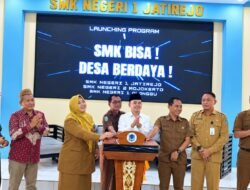 Gus Afif Hadiri Launching SMK Bisa, Desa Berdaya di SMKN 1 Jatirejo, Dorong Siswa Aktif Bangun Potensi Desa