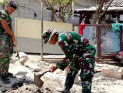 TMMD ke-130 Kodim Jombang Bedah Rumah Ibu Hayati, Wujud Kepedulian TNI kepada Rakyat