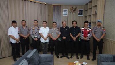Mempererat Silaturahmi dan Sinergitas, Kapolres Jombang Kunjungi Ketua DPRD